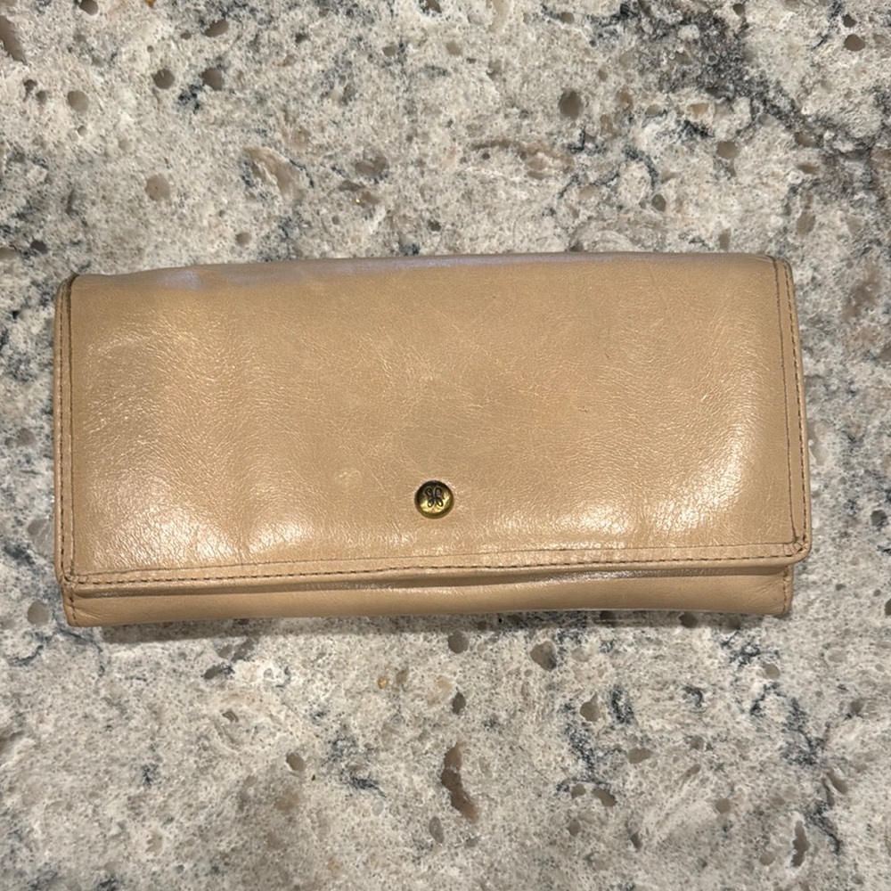 HOBO Tan Leather Wallet Classic Design